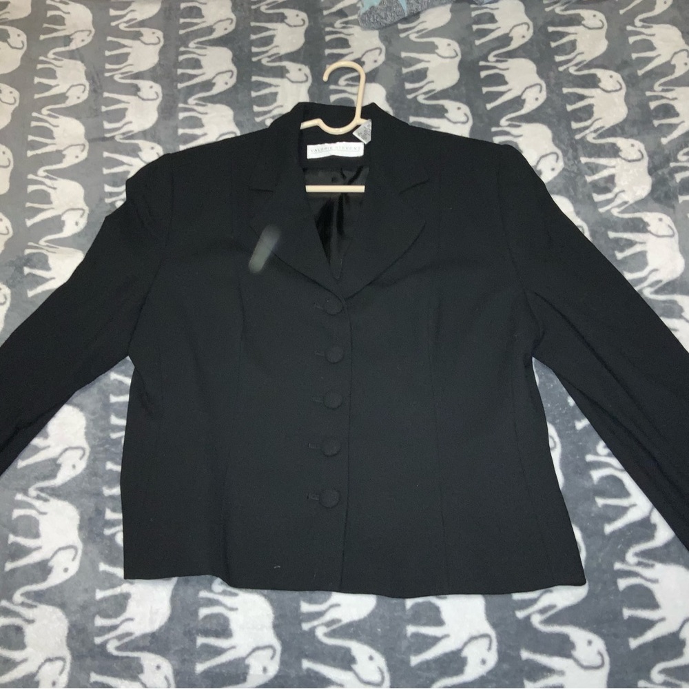 VINTAGE VALERIE STEVENS woman’s jacket.  Size 14.
